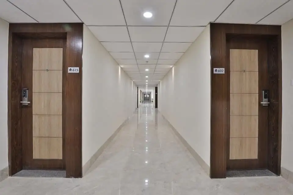 Hotel Moonville interiors, Everest Group hotel project, K9 Interiors hotel design, hospitality interior design India, hotel interior execution, luxury hotel interiors, commercial interior solutions Gujarat, K9 Interiors portfolio, hotel renovation interiors, modern hotel design