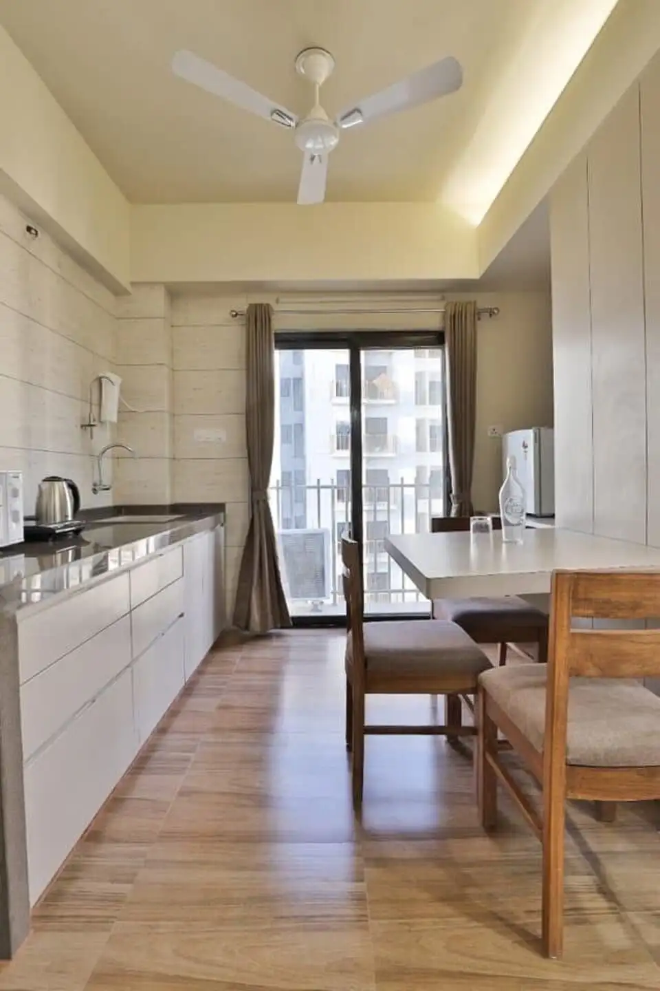 Hotel Moonville interiors, Everest Group hotel project, K9 Interiors hotel design, hospitality interior design India, hotel interior execution, luxury hotel interiors, commercial interior solutions Gujarat, K9 Interiors portfolio, hotel renovation interiors, modern hotel design