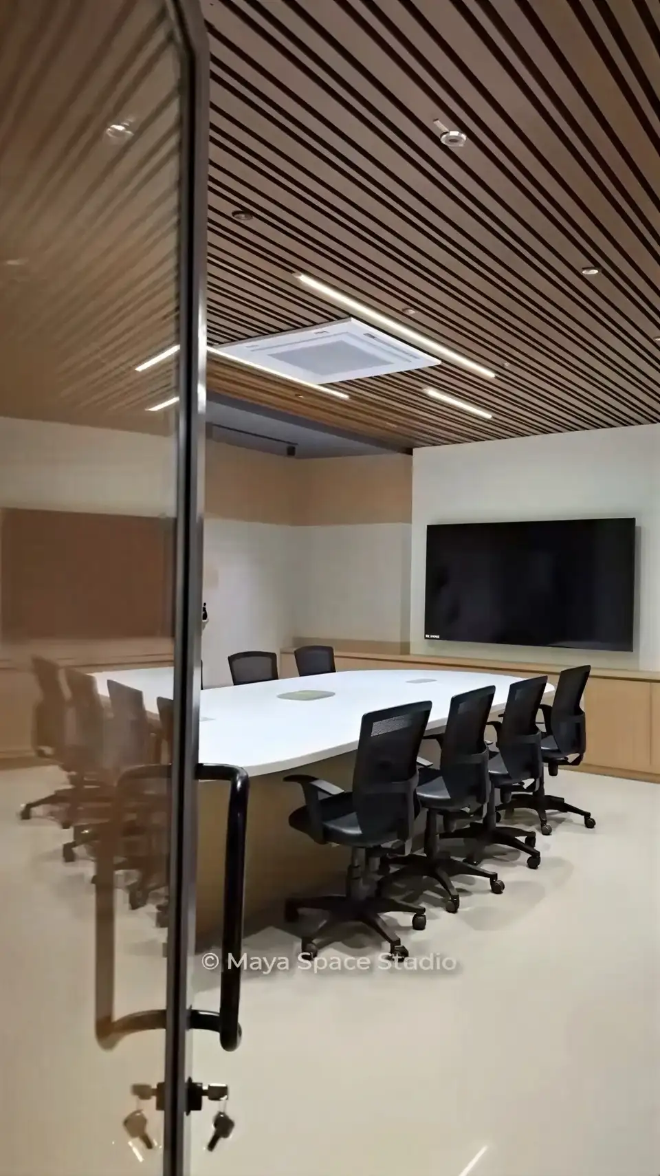 JH Ambani School